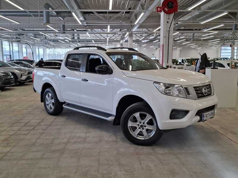 Nissan Navara vaihtoauto