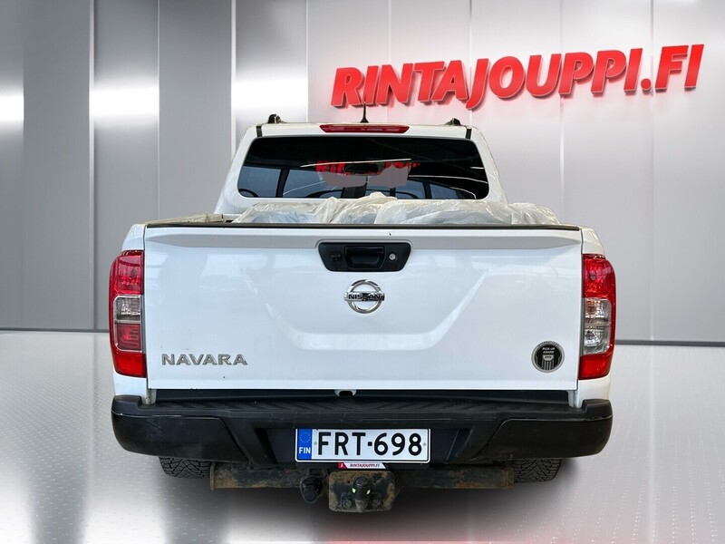 Nissan Navara vaihtoauto