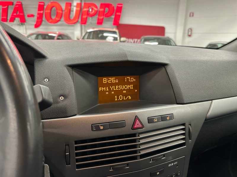 Opel Astra vaihtoauto