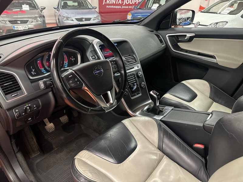 Volvo XC60 vaihtoauto