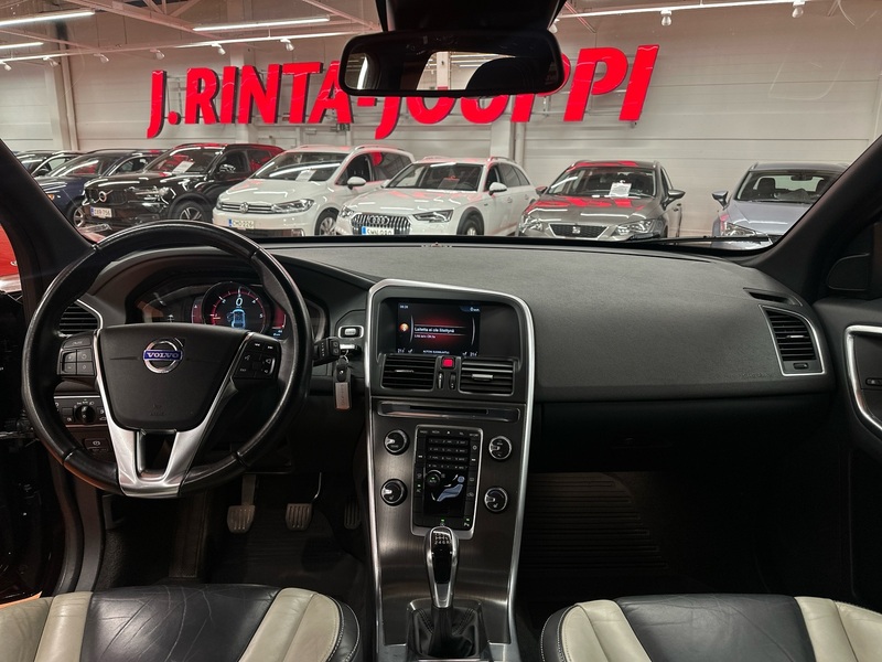 Volvo XC60 vaihtoauto