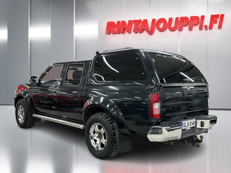 Nissan Navara vaihtoauto