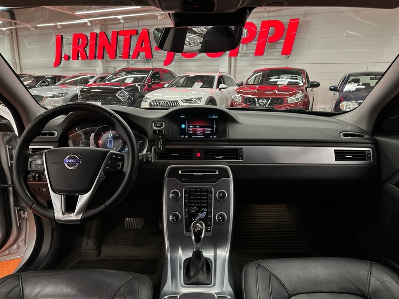 Volvo V70 vaihtoauto