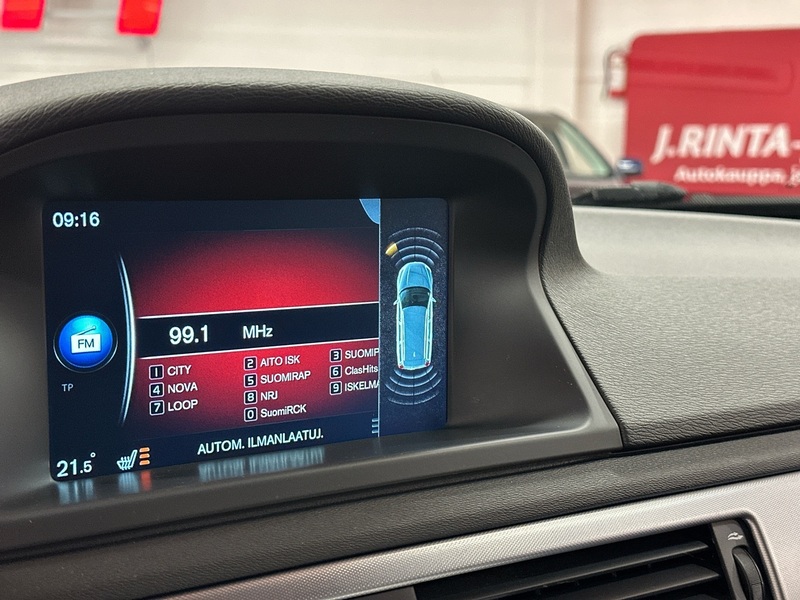 Volvo V70 vaihtoauto