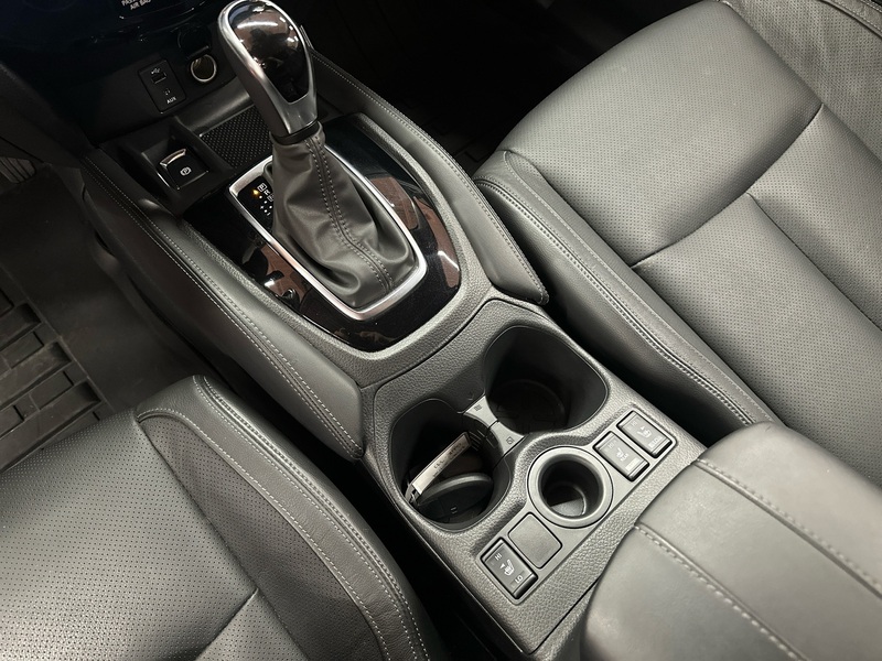 Nissan X-Trail vaihtoauto