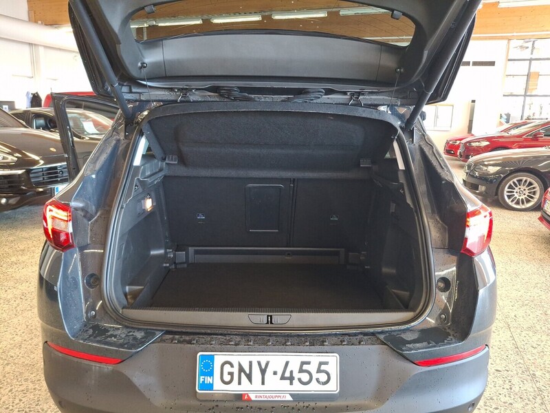 Opel Grandland X vaihtoauto