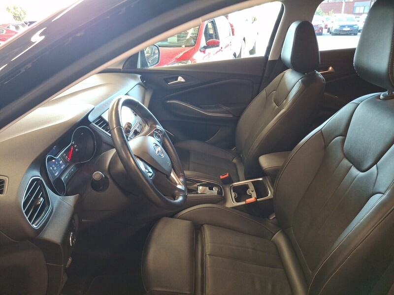 Opel Grandland X vaihtoauto