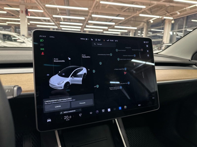 Tesla Model 3 vaihtoauto