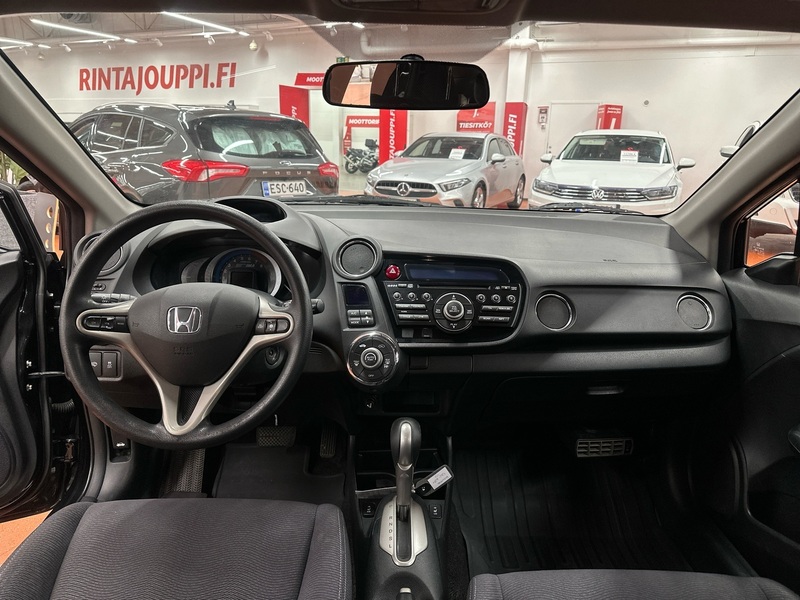 Honda Insight vaihtoauto