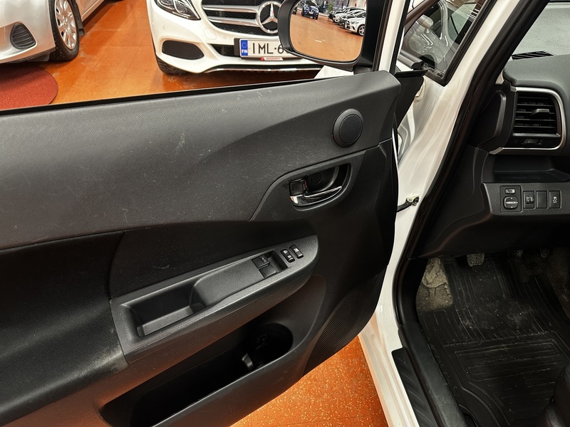 Toyota Verso-S vaihtoauto