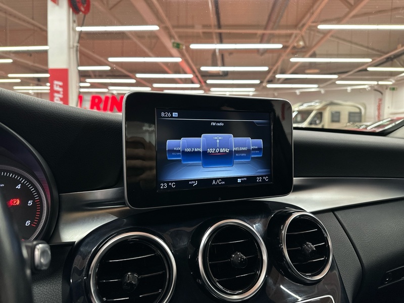 Mercedes-Benz C vaihtoauto