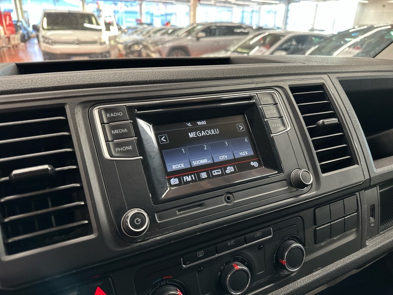 Volkswagen Transporter vaihtoauto