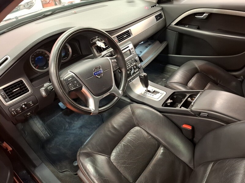 Volvo XC70 vaihtoauto