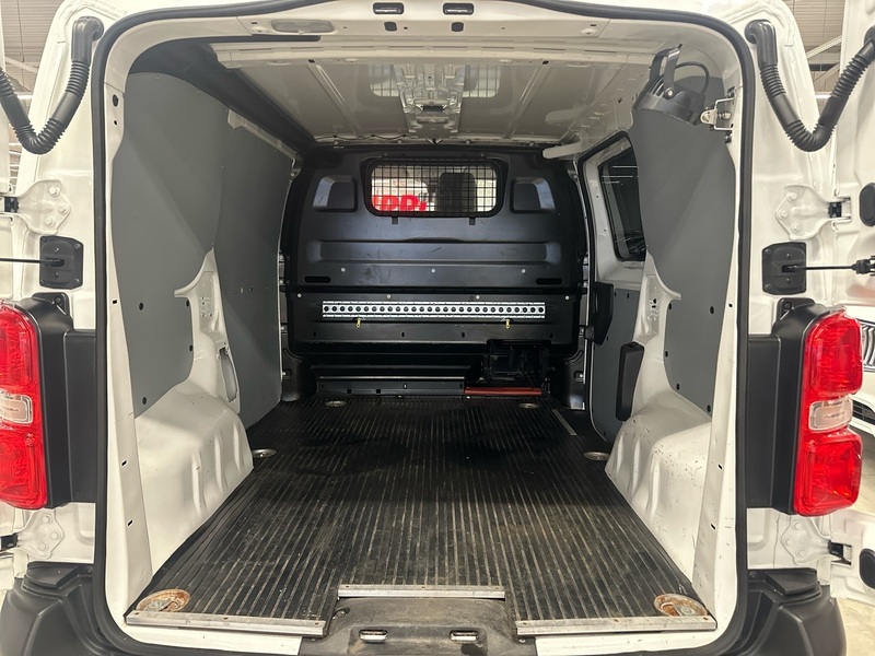 Toyota Proace vaihtoauto