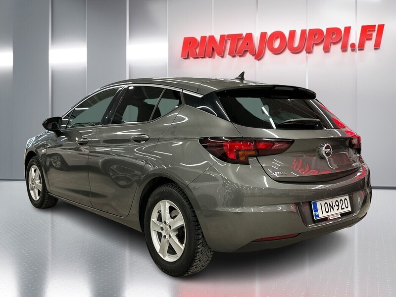 Opel Astra vaihtoauto