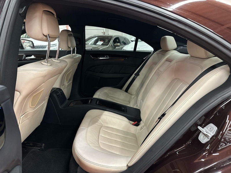 Mercedes-Benz CLS vaihtoauto