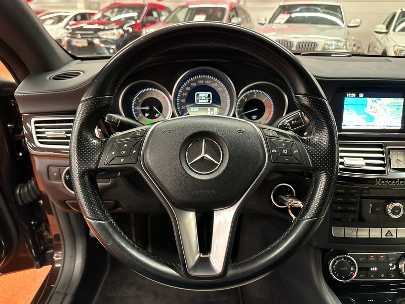 Mercedes-Benz CLS vaihtoauto