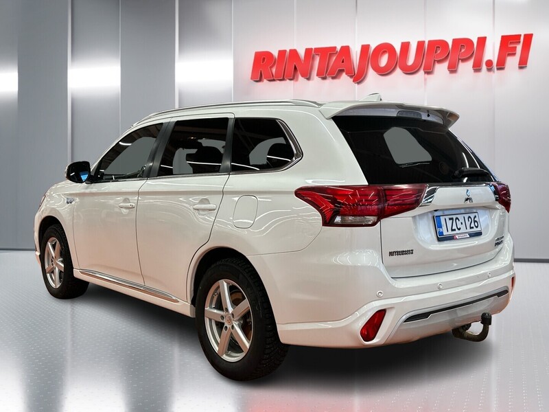 Mitsubishi Outlander PHEV vaihtoauto
