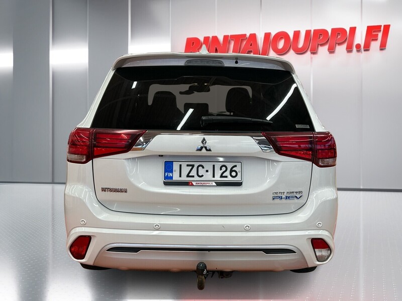 Mitsubishi Outlander PHEV vaihtoauto