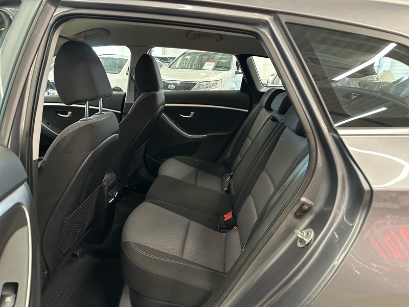 Hyundai i30 Wagon vaihtoauto