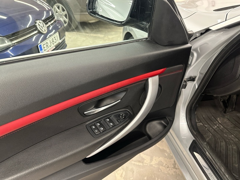 BMW 320 vaihtoauto