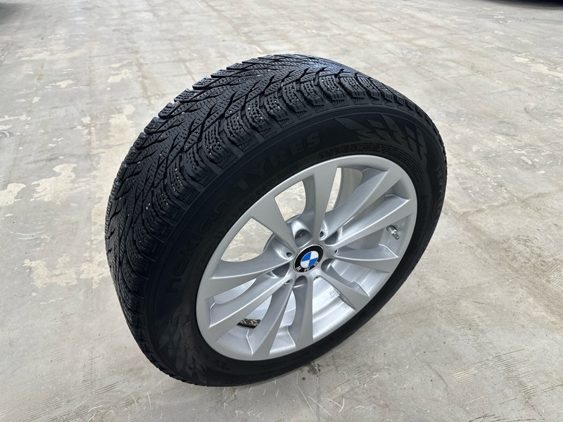 BMW 320 vaihtoauto