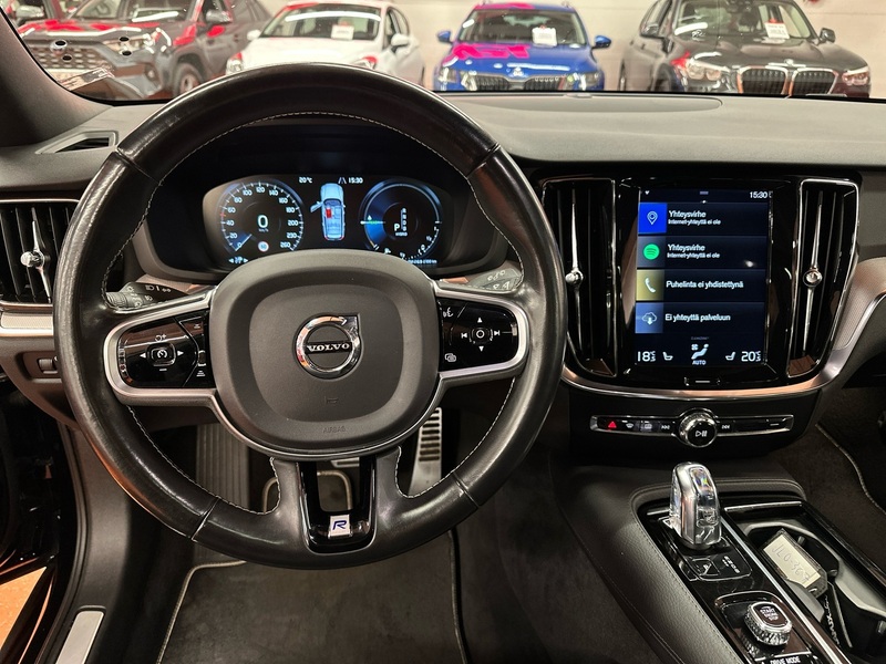 Volvo V60 vaihtoauto