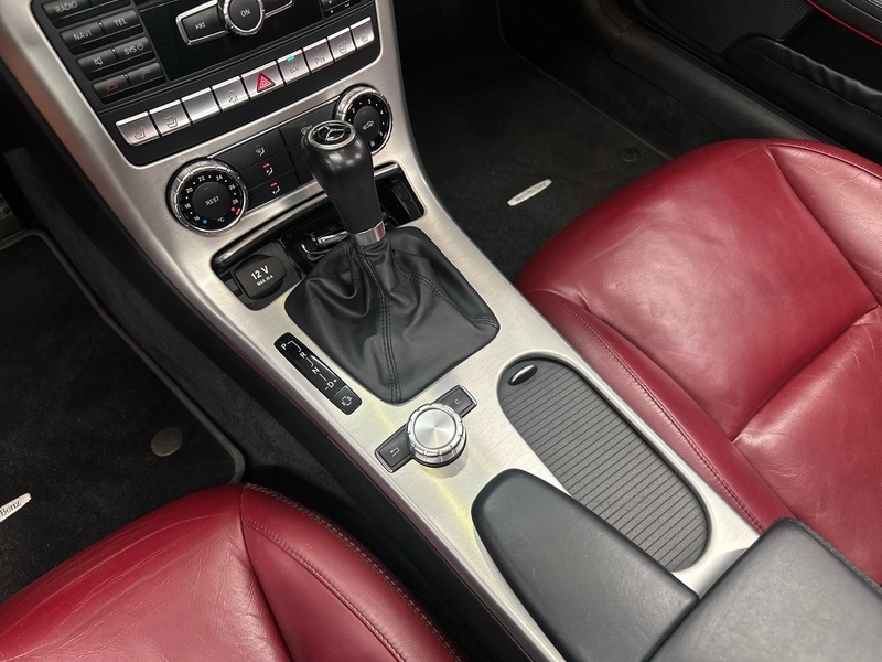 Mercedes-Benz SLK vaihtoauto