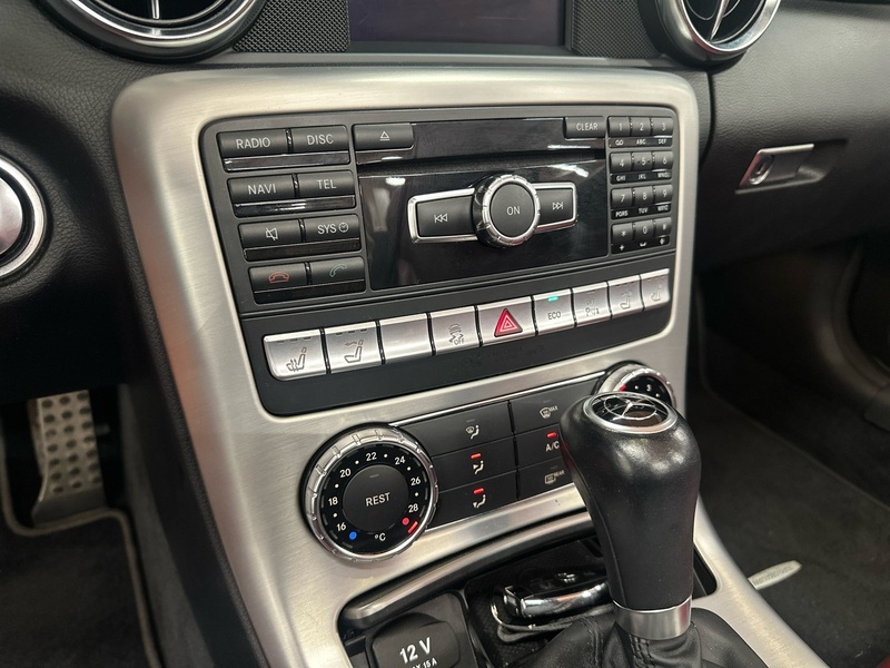 Mercedes-Benz SLK vaihtoauto