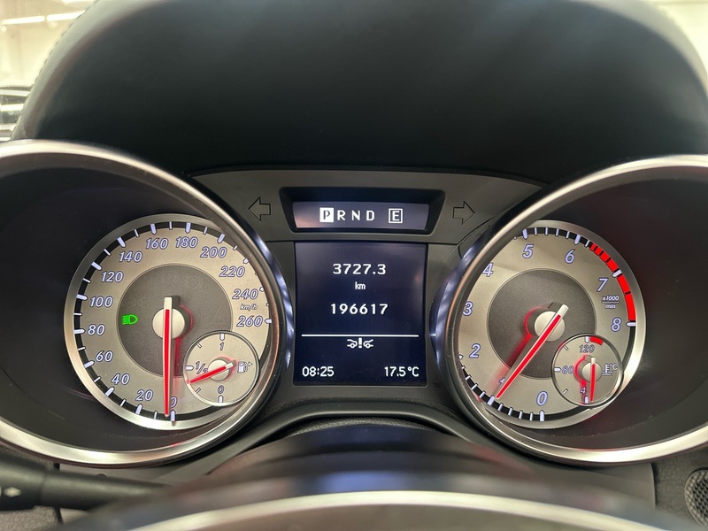 Mercedes-Benz SLK vaihtoauto