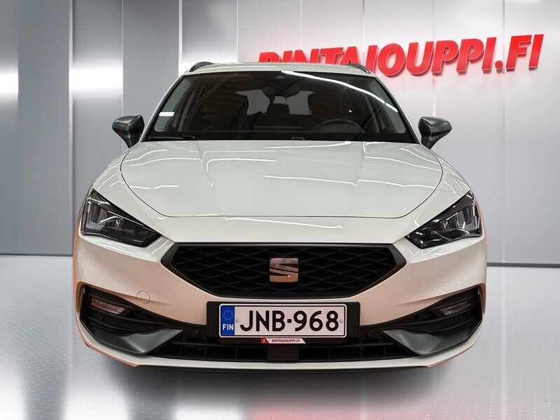 SEAT Leon Sportstourer vaihtoauto