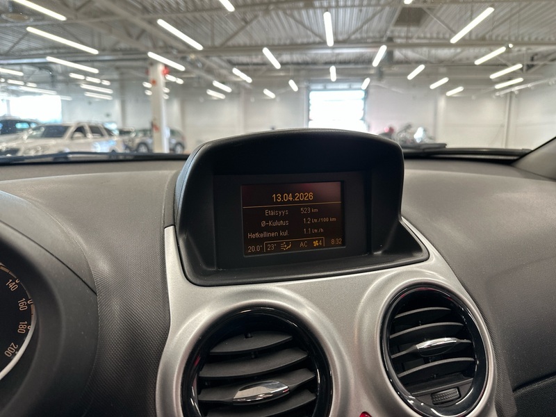 Opel Corsa vaihtoauto