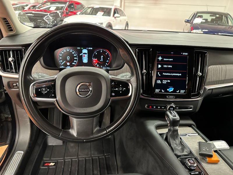 Volvo S90 vaihtoauto