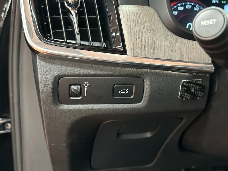 Volvo S90 vaihtoauto