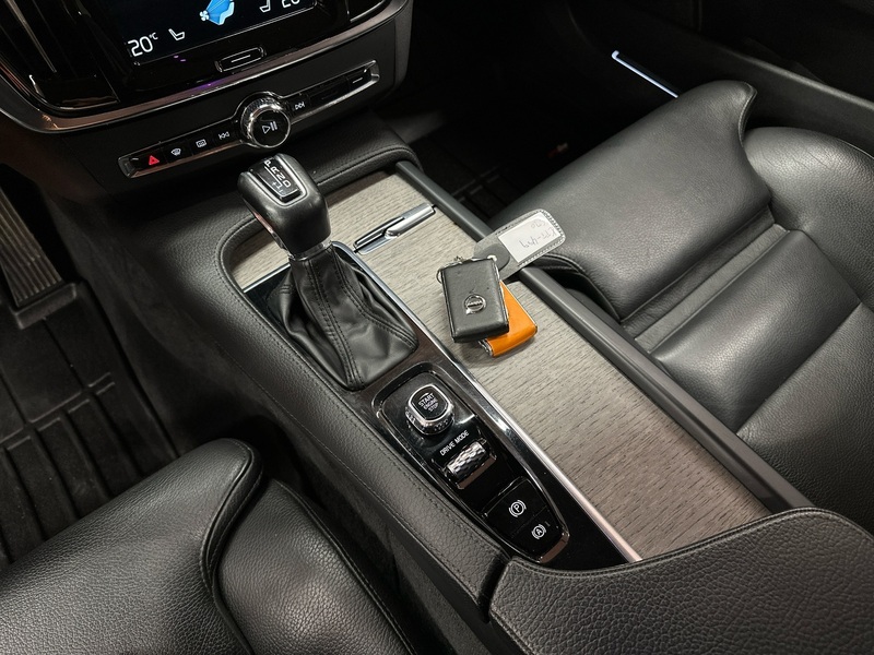 Volvo S90 vaihtoauto