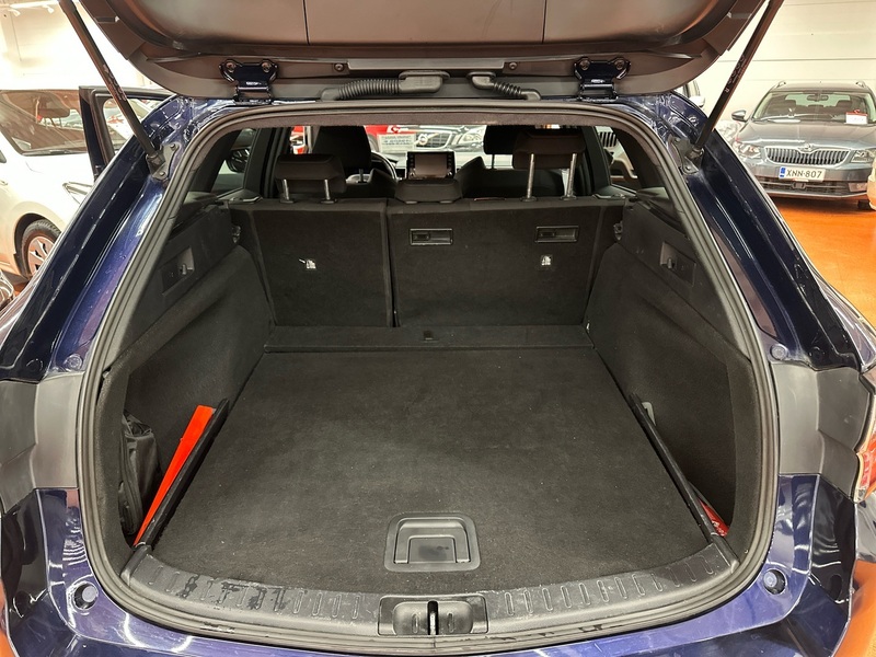 Suzuki Swace vaihtoauto