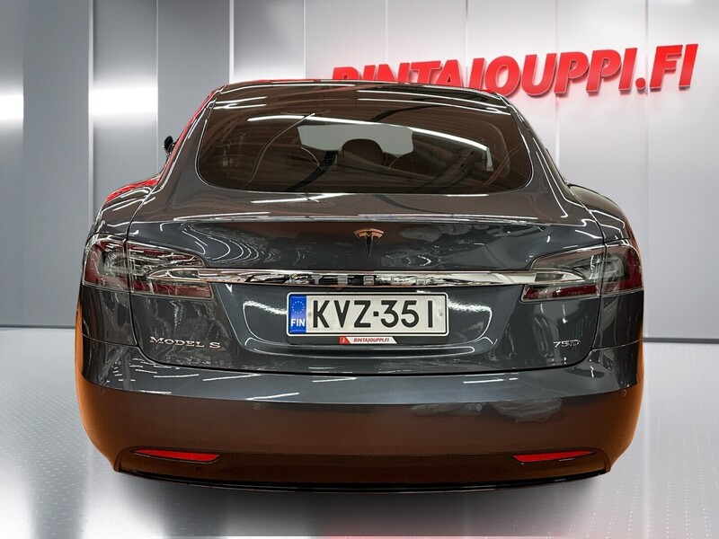 Tesla Model S vaihtoauto