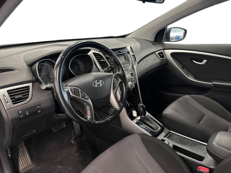 Hyundai i30 5d vaihtoauto