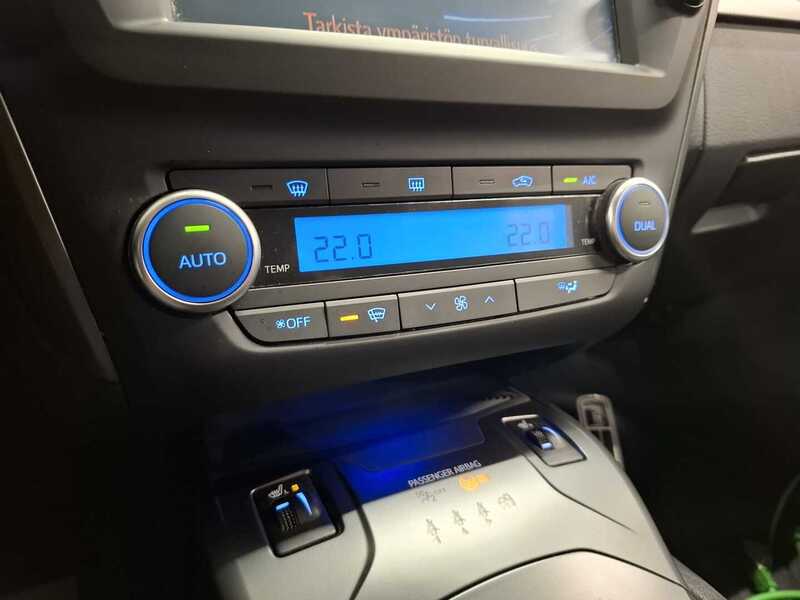 Toyota Avensis vaihtoauto