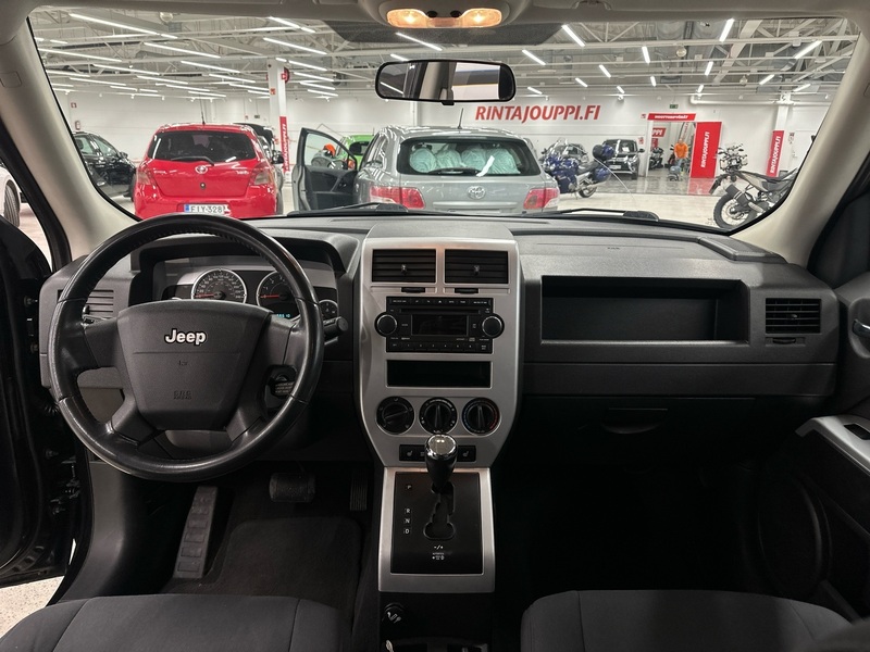 Jeep Patriot vaihtoauto