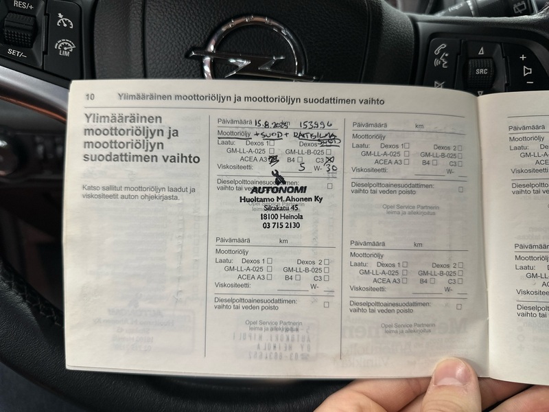 Opel Astra vaihtoauto