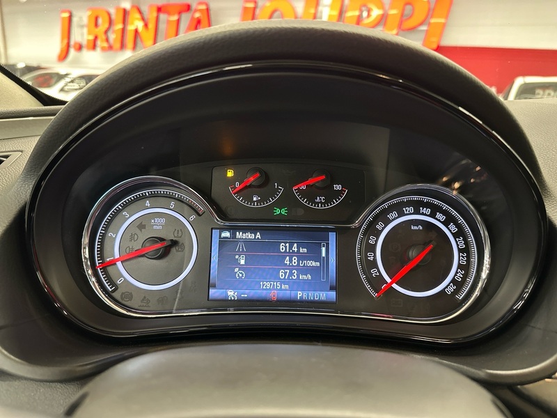 Opel Insignia vaihtoauto