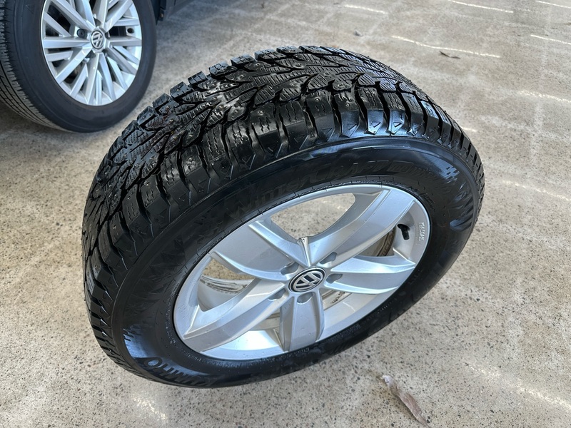 Volkswagen T-Roc vaihtoauto