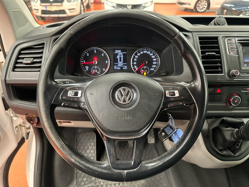 Volkswagen Transporter vaihtoauto