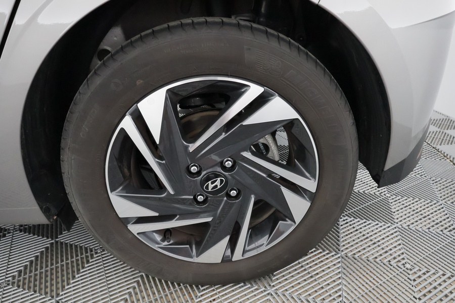 Hyundai i20 Hatchback vaihtoauto