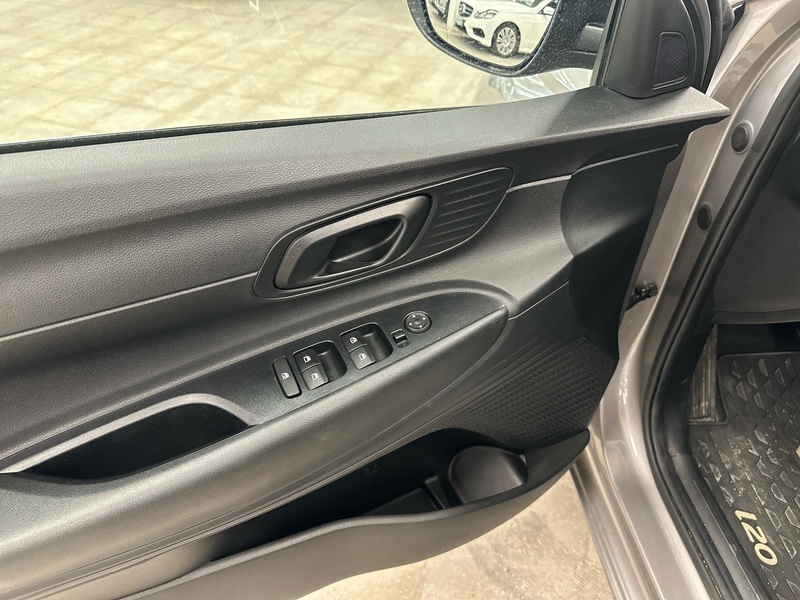 Hyundai i20 Hatchback vaihtoauto