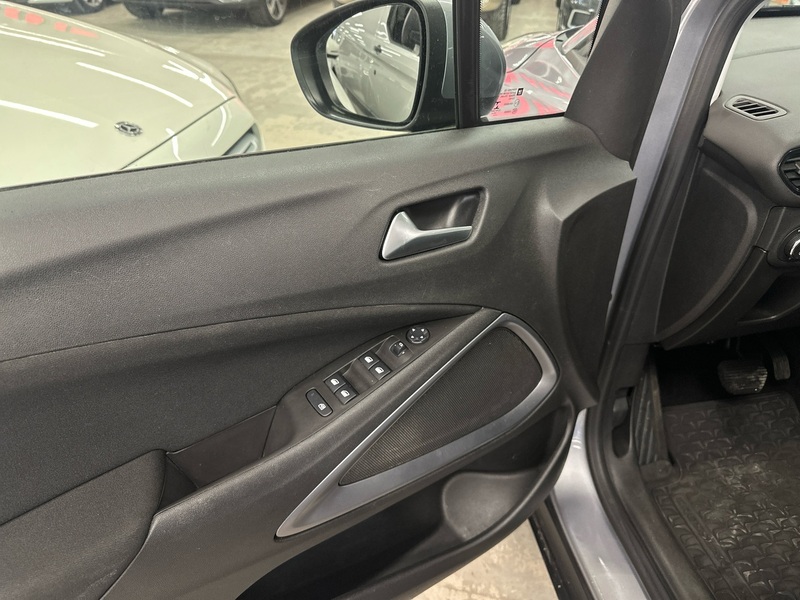 Opel Crossland X vaihtoauto