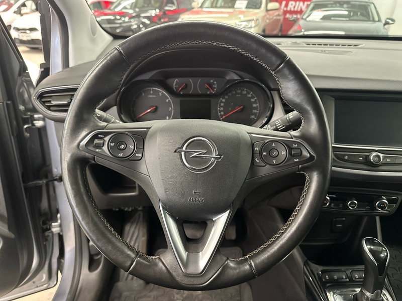 Opel Crossland X vaihtoauto