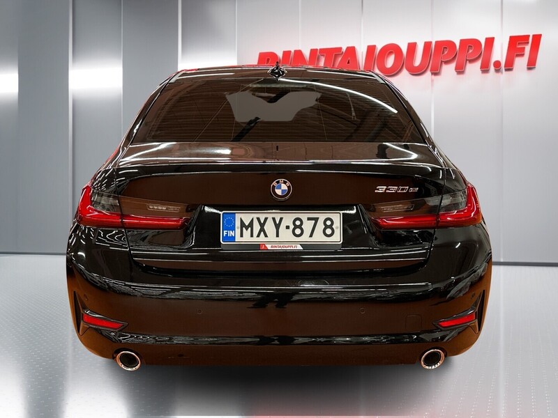 BMW 330 vaihtoauto