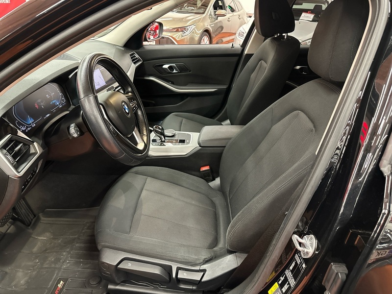 BMW 330 vaihtoauto